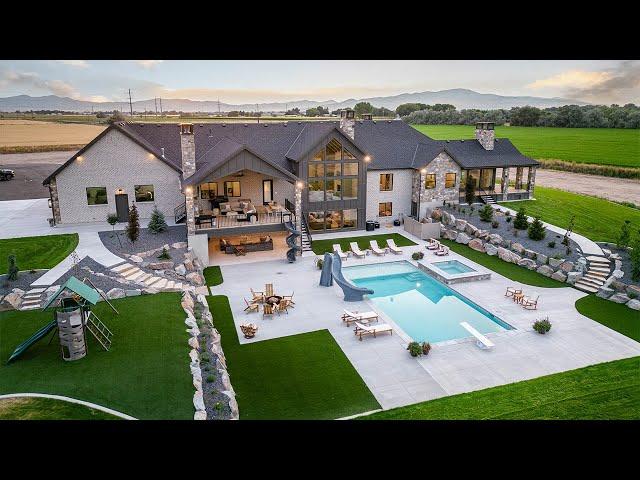 2023 Parade of Homes Winner - Farr Built Homes