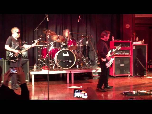 Blue Oyster Cult   Cities on Flame With Rock and Roll  NYC March 20, 2015 Albert Bouchard on drums