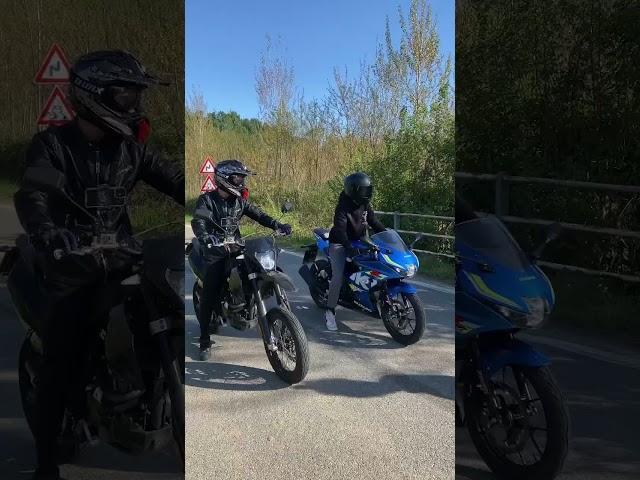 malaguti xsm 125 vs suzuki gsx r 125