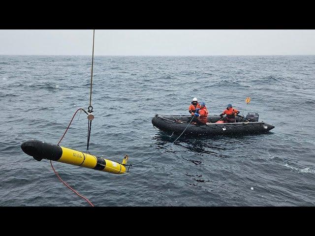 Gliders: Collecting Data on Ocean Health