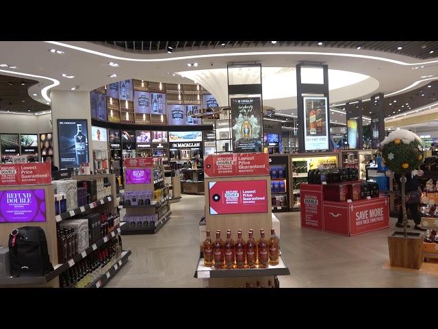 Dutyfree shops at Singapore Airport 4K