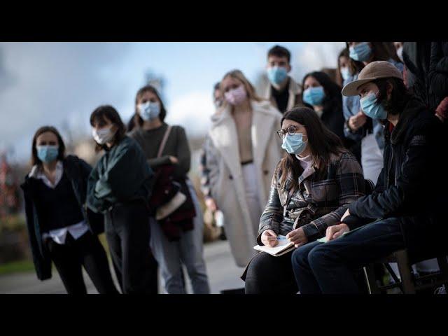 Anxiety grows as pandemic takes toll on France’s ‘ghost students’