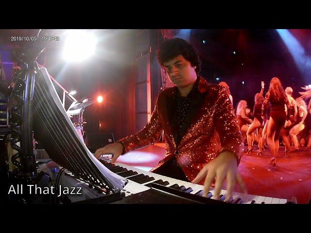 CHICAGO - Keyboard/Conductor Pit Cam FULL SHOW