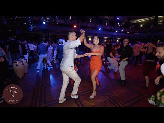 Social Dancing Botyen Razvan & Andrea Arion #back2mambo Prague