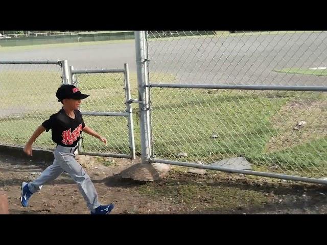 Ejercicio de calentamiento.  Heron Baseball Academy @ciudaddelsaber