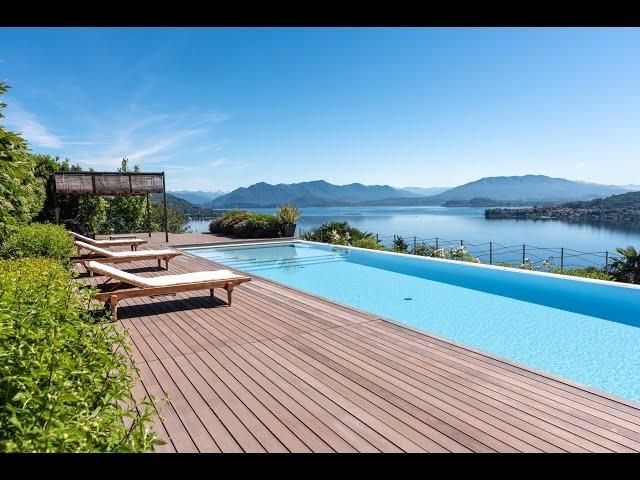 Meina, lake Maggiore century villa for sale