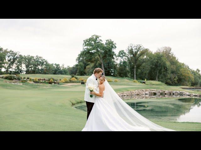 Beautiful Country Club Wedding St. Louis MO | Bellerive club | Kathryn + Wilson