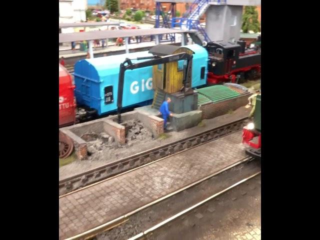 #Piko G 37531 BR103 Diesel Switcher #gardentrains #kolejkowo