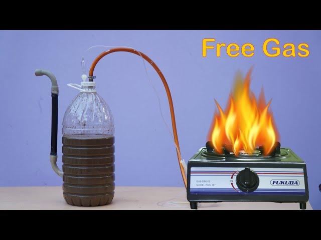 How to use Free Gas from Cow Dung in Oil Bottles | Small biogas plant from Cow Dung
