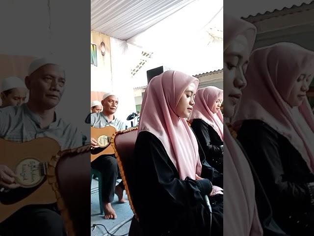 syahdan ngleter qomarun si kembar Nisa & Uma