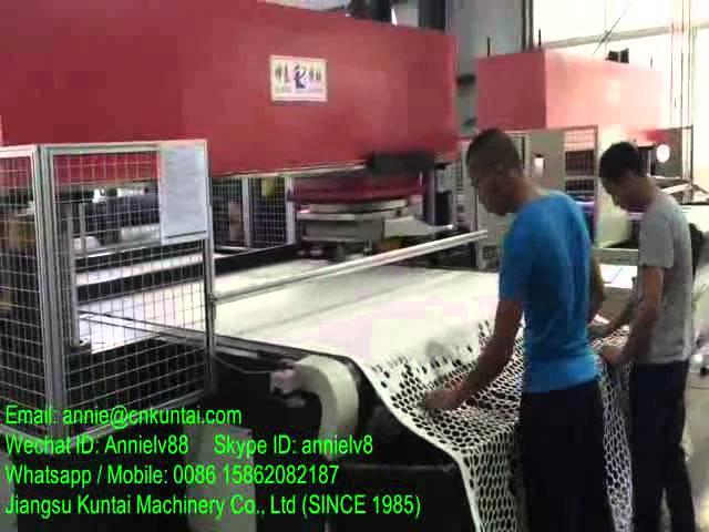 Travel Head Die Cutting Machine with Conveyor Belt and Dust Collector