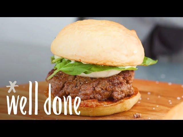 Southern Chef Jesse Houston On How To Make The Perfect Burger With Saucy Twist | Recipe | Well Done