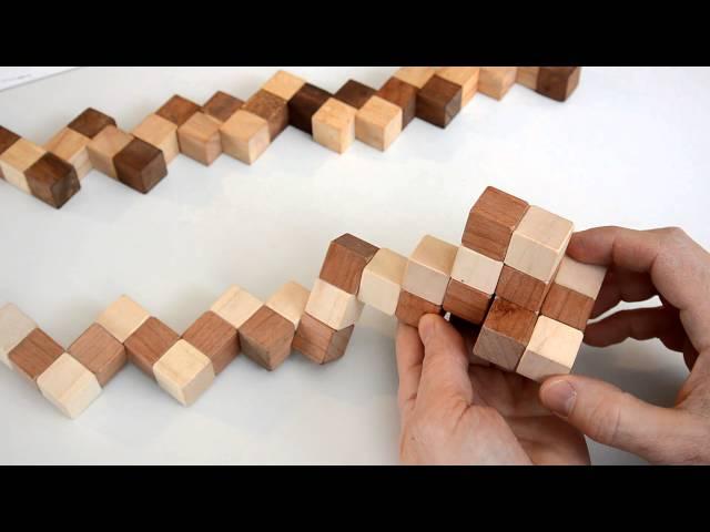 How to solve the snake cube puzzle