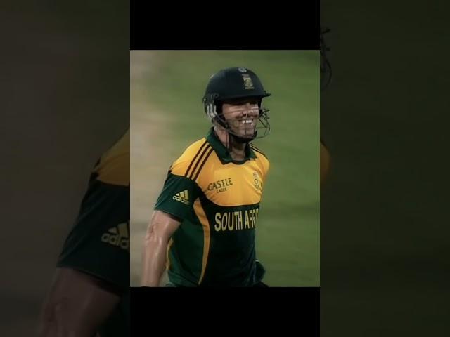 Who are you ? alien  abd status | rcbfans | Virat Kohli | abd status | ab de villiers | alien  |