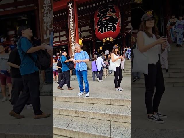 The oldest temple in Tokyo , Senso-Ji. #japan #travelling #travel #temple #tokyo #viralvideo #shorts