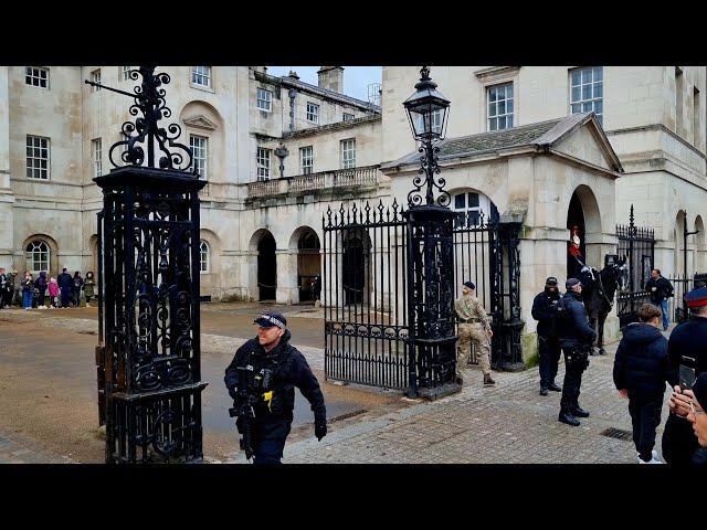 7:10 When the Policeman Shouts at the Family at Horse Guards in London