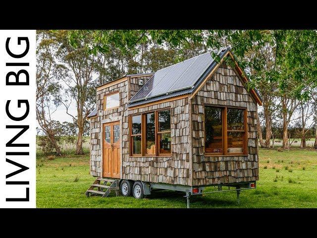 Super Affordable Off-Grid Tiny House Built With Old Fence Palings