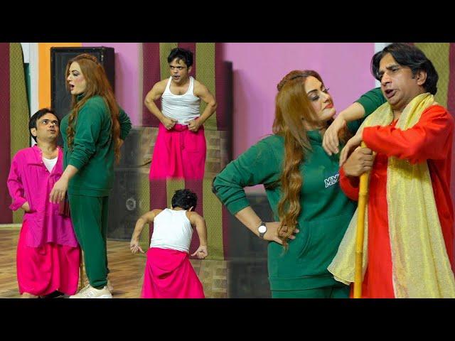 Vicky Kodu | Fozia Chaudhary | Sakhawat Naz | New Best Comedy | Punjabi Stage Drama Clip 2024