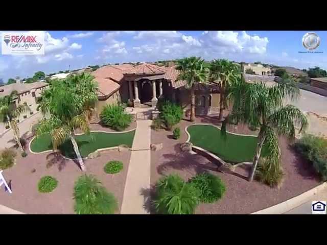 Luxury Homes in Chandler 11310 E. Elmhurst Dr. Chandler, AZ 85249