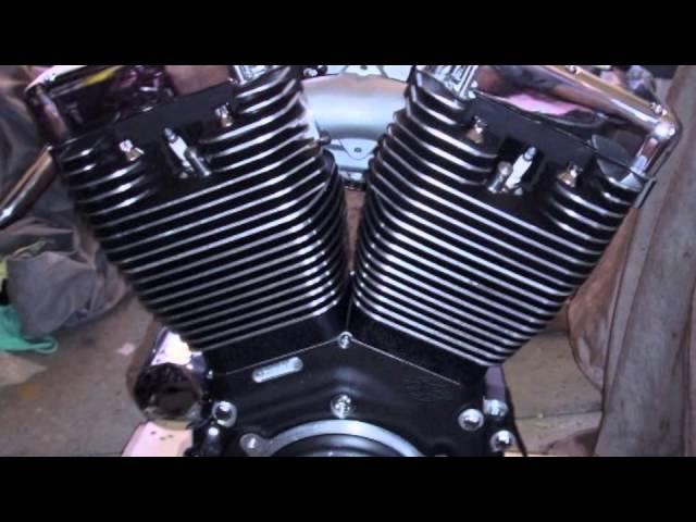 Install Revtech 125CUI Motor into Harley Softail Slideshow