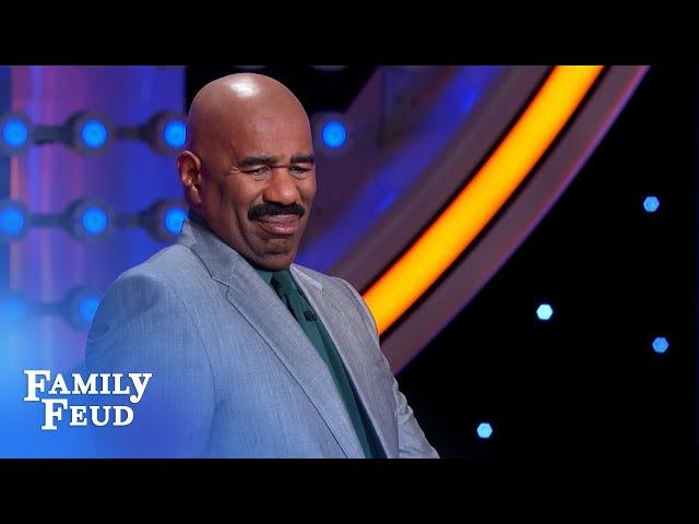 LOL! Steve Harvey sings about his hair... down there??