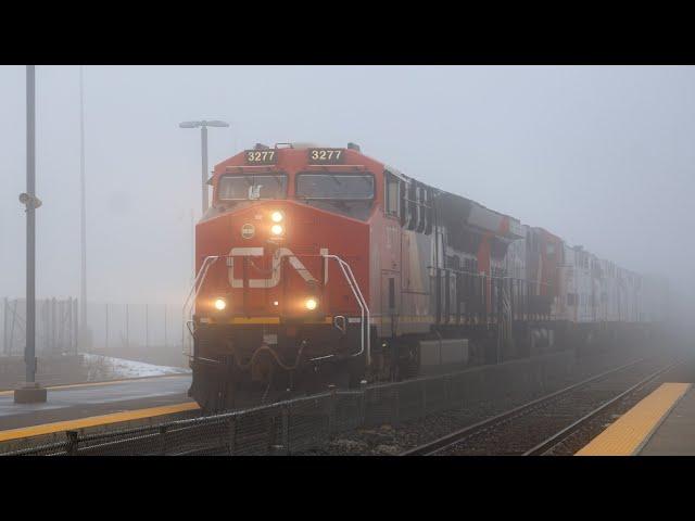 (Five Metrolink F59PHs!) CN Train X394 East out of the fog at Mount Pleasant (12/28/2024)