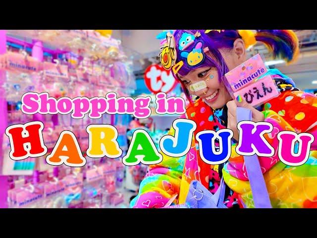 Japanese Lolitas took me shopping in Harajuku