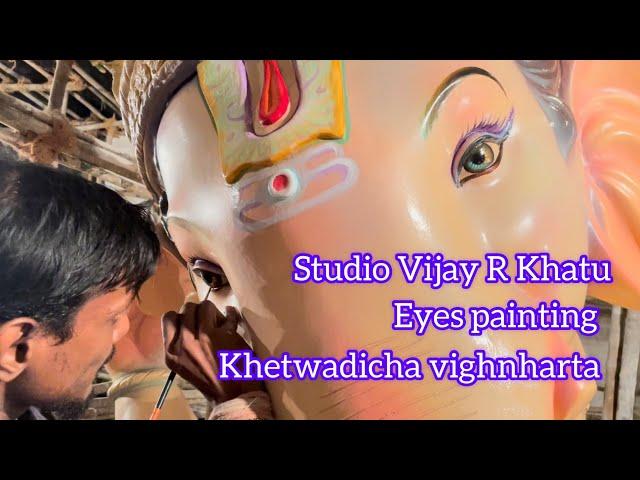 Khetwadicha Vighnharta eyes painting studio Vijay R Khatu @TejasParmar #eyespainting