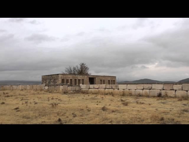 ► Caravanseray of Cyrus the Great in Pasagardae IRAN -