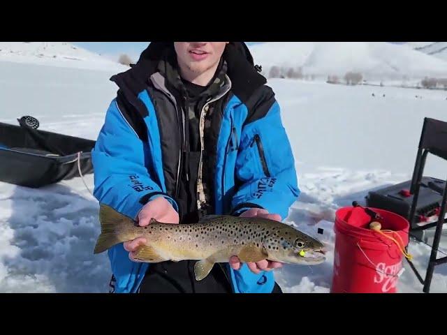 @LipRippinOutdoors Beautiful Brown Trout on Sierra Slammers Mini Jigs