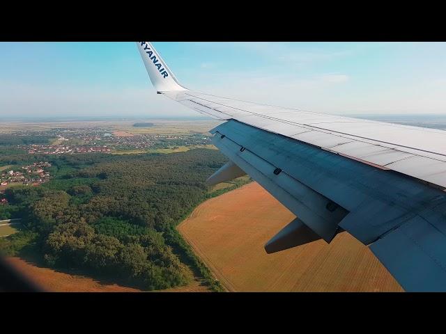 RYANAIR | Morning landing at Bucharest Otopeni