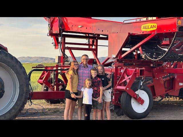 Allan Equipment Electric Potato Harvester