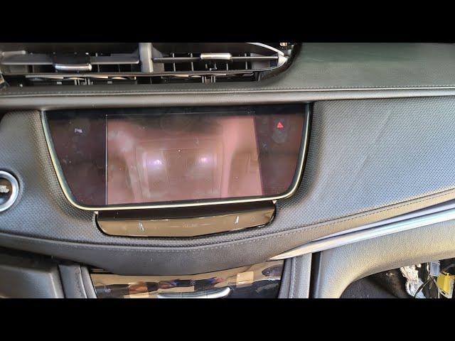 How to Remove  Navigation Display / Touch Screen from Cadillac  XT5 2016 Repair.