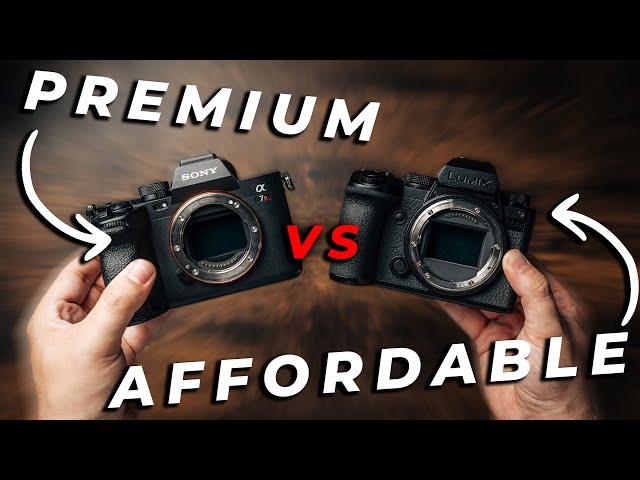 Sony A7Rv vs Lumix S5iiX - Which Is PERFECT For You?!