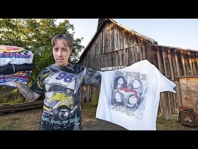 I Found Vintage Clothes In This Old Barn | Thrifting Through The States