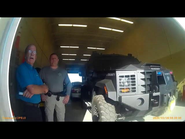 COPWATCH TRYS 2 DO STORY ON CHARLOTTE COUNTY,SHERIFF TANK,COP SAID ITS PRIVATE PROPERTY,