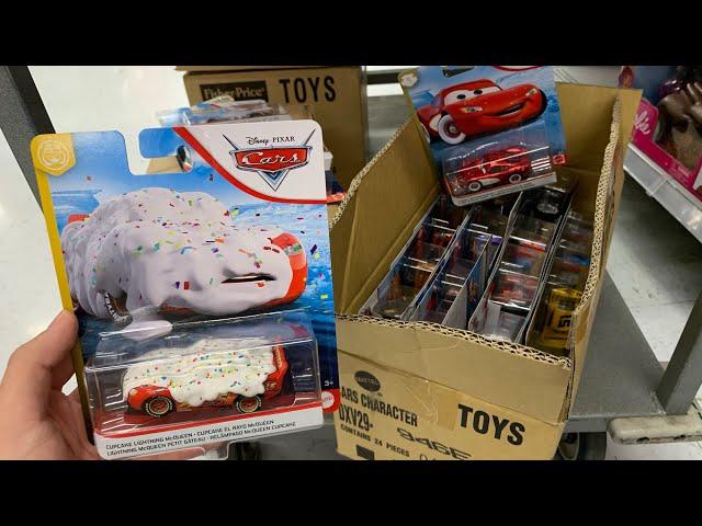 Sealed Mattel Disney Cars Case E At Walmart During The Pandemic! - Vlogging With PCP #13