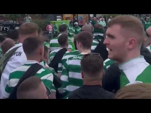 Celtic fans Vs TheRangers Fans