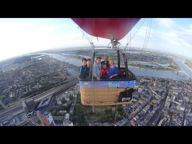 Luchtballonvaart boven Nijmegen