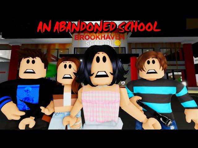 AN ABANDONED SCHOOL....!!! ||  A Brookhaven Mini Movie (VOICED) || CoxoSparkle