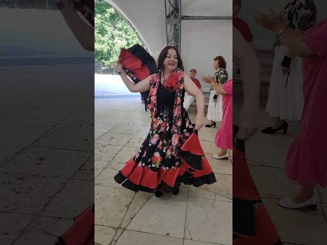 "Обещанный подарок от Елены!"