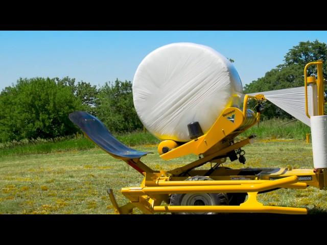 SBW8500 Single Bale Wrapper | Vermeer Agriculture Equipment