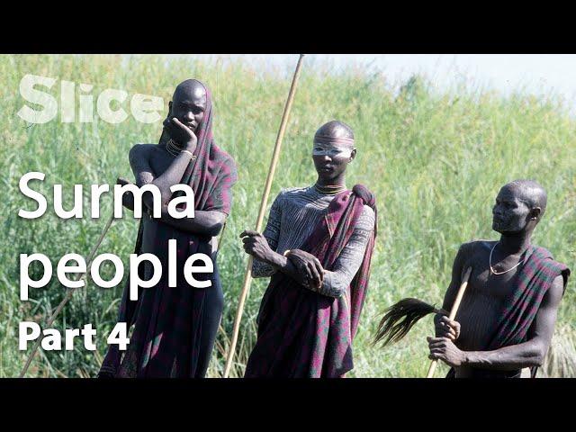 The Donga battle begins in the Ethiopian Omo Desert | SLICE