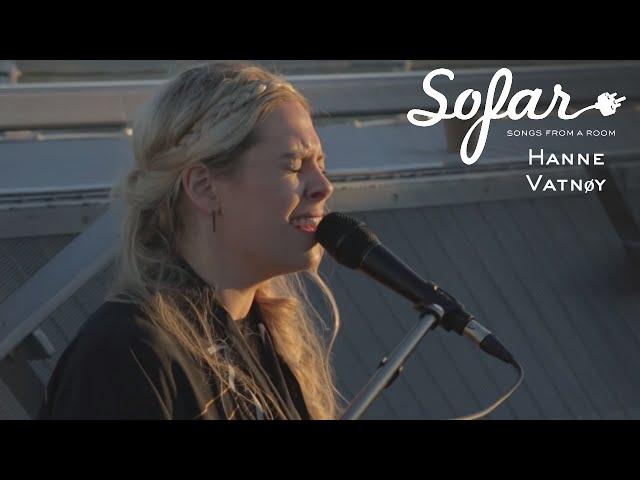 Hanne Vatnøy - Both Sides (Joni Mitchell cover) | Sofar Oslo