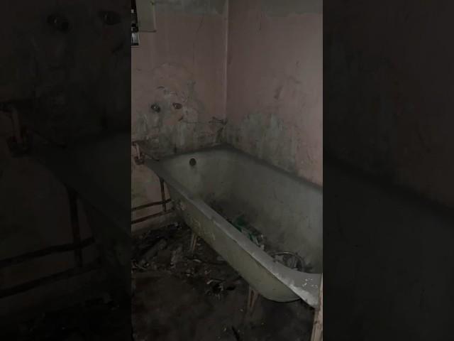 В квартире у маньяка Спесивцева #маньяк #дети