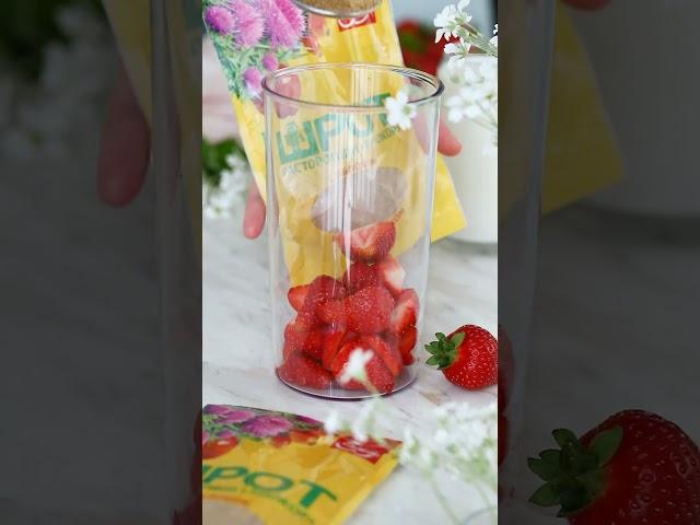 Смузи с клубникой и шротом расторопши