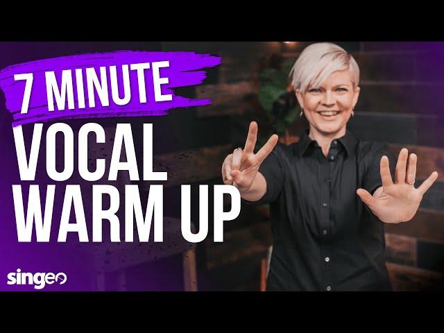 Easy Singing Warm Up  (7 minutes)  