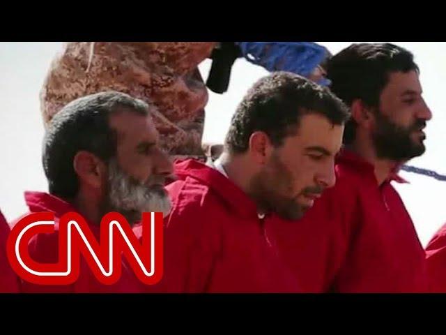 ISIS executes spies within their ranks