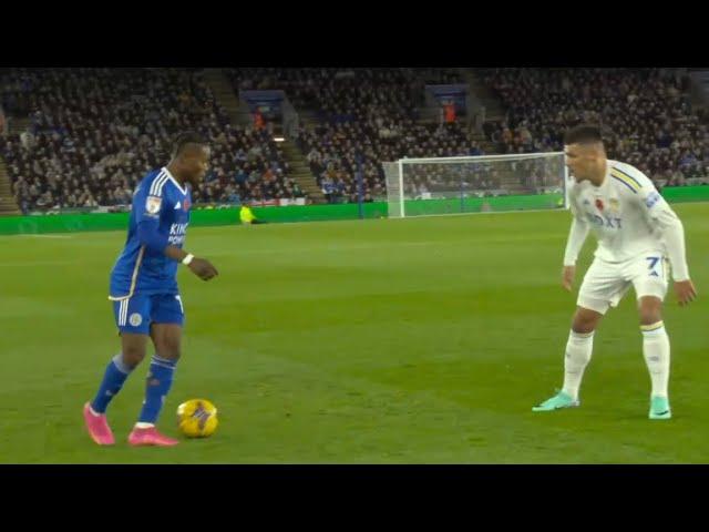 Abdul Fatawu Issahaku Vs Leeds