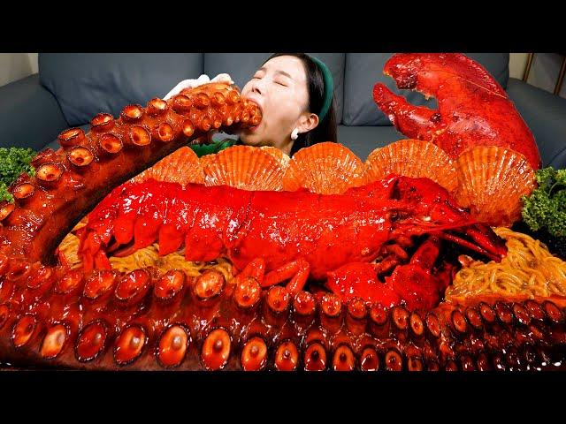 [Mukbang ASMR] 5ft! Giant OCTOPUS Legs Lobster Spicy Stir-Fried Jjamppong Seafood Recipe Ssoyoung